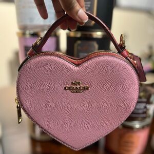 Coach Heart Crossbody In Colorblock c6952 Pink